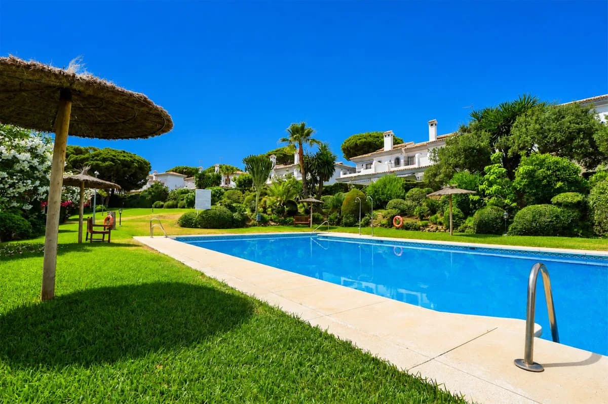 3 Bedroom Townhouse for Sale in Cabopino, Málaga - Image 6