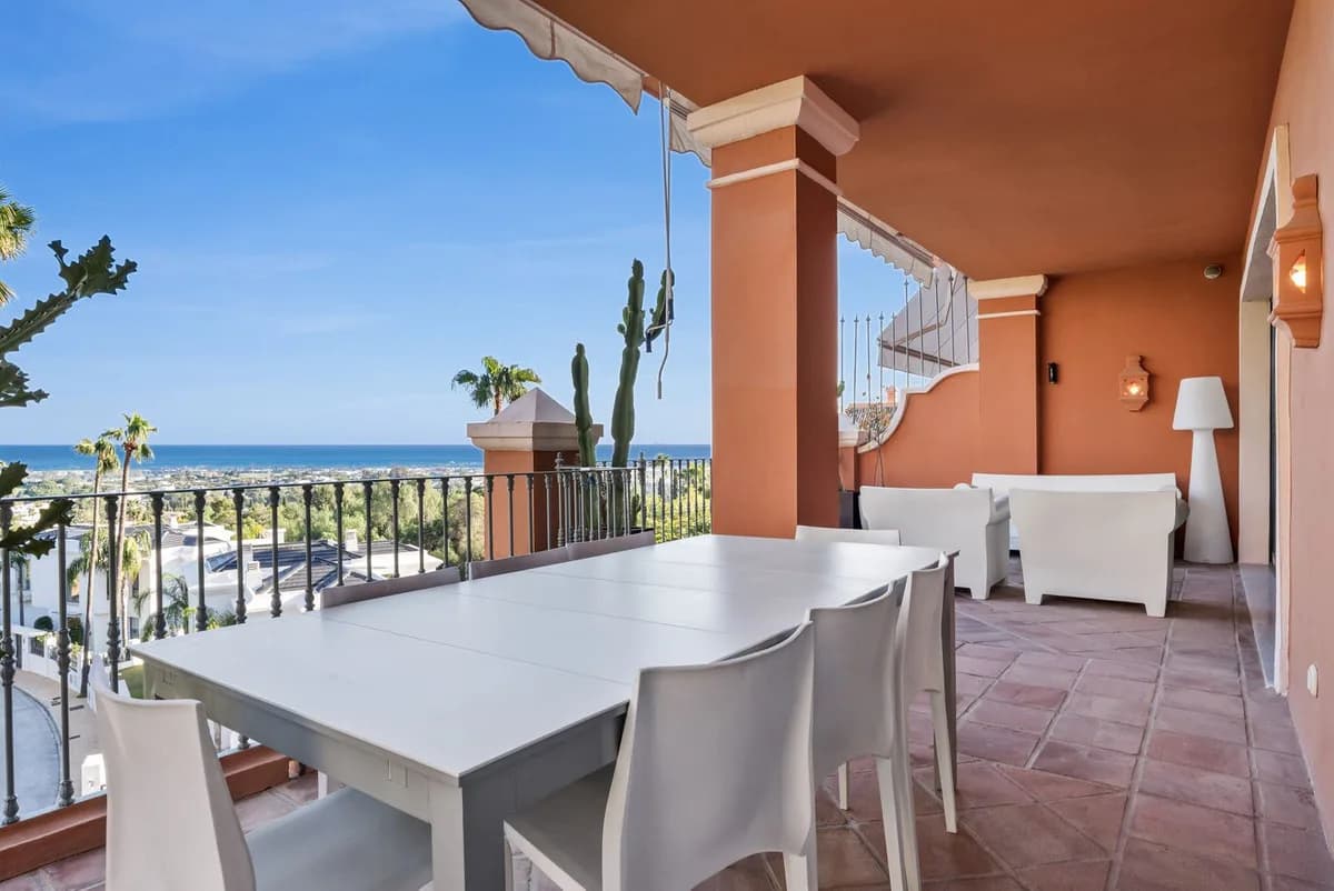 3 Bedroom Penthouse Duplex for Sale in Monte Halcones, Málaga