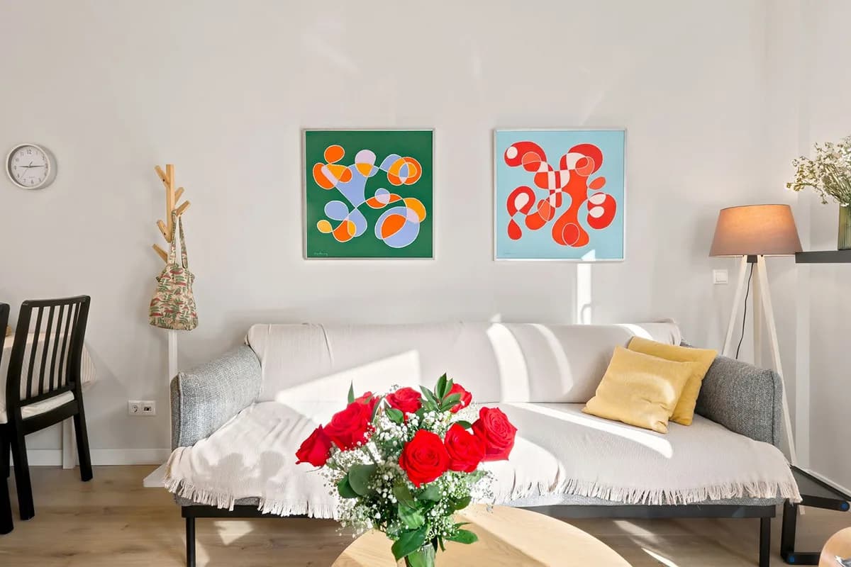 2 Bedroom Middle Floor Apartment for Sale in Fuengirola, Málaga - Image 9