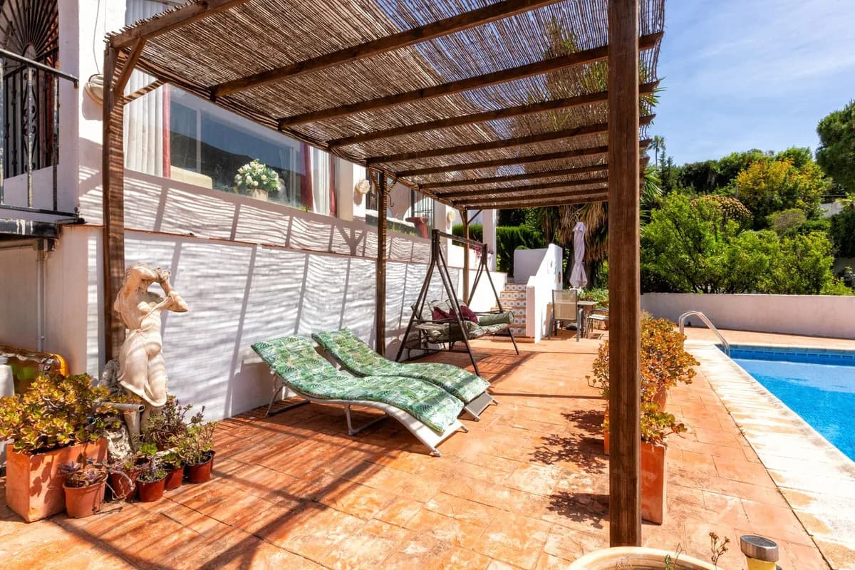 6 Bedroom Detached Villa for Sale in Mijas, Málaga - Image 3