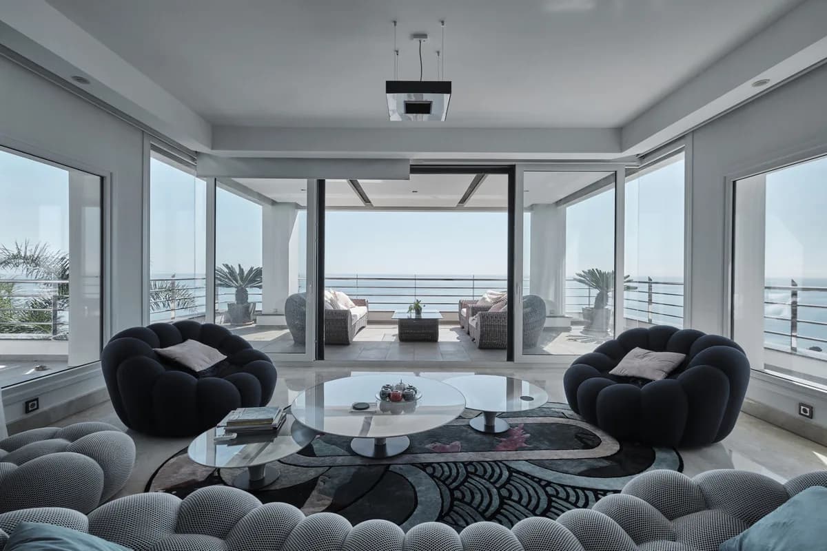 5 Bedroom Detached Villa for Sale in Manilva, Málaga - Image 7