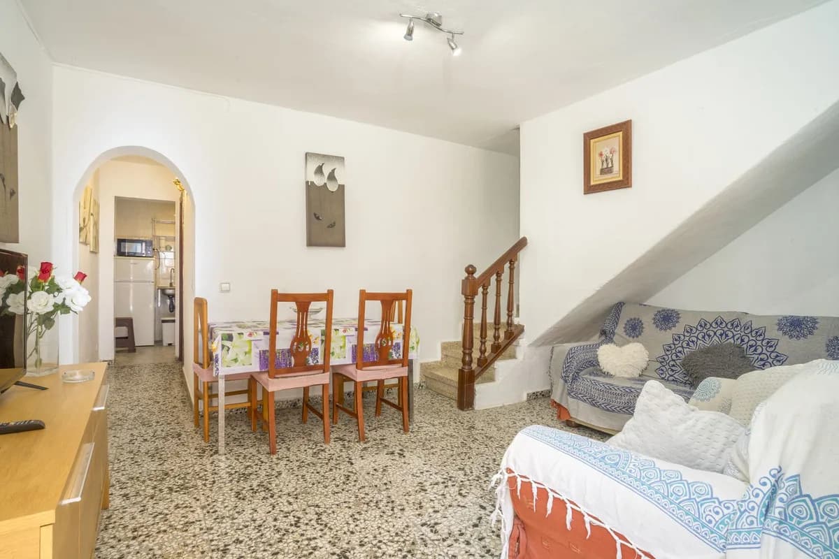 2 Bedroom Townhouse for Sale in La Cala de Mijas, Málaga - Image 8