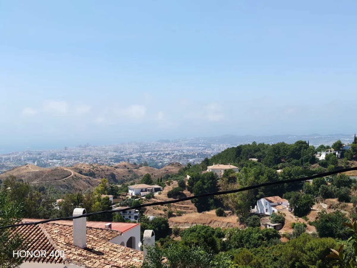 4 Bedroom Detached Villa for Sale in Mijas, Málaga - Image 7