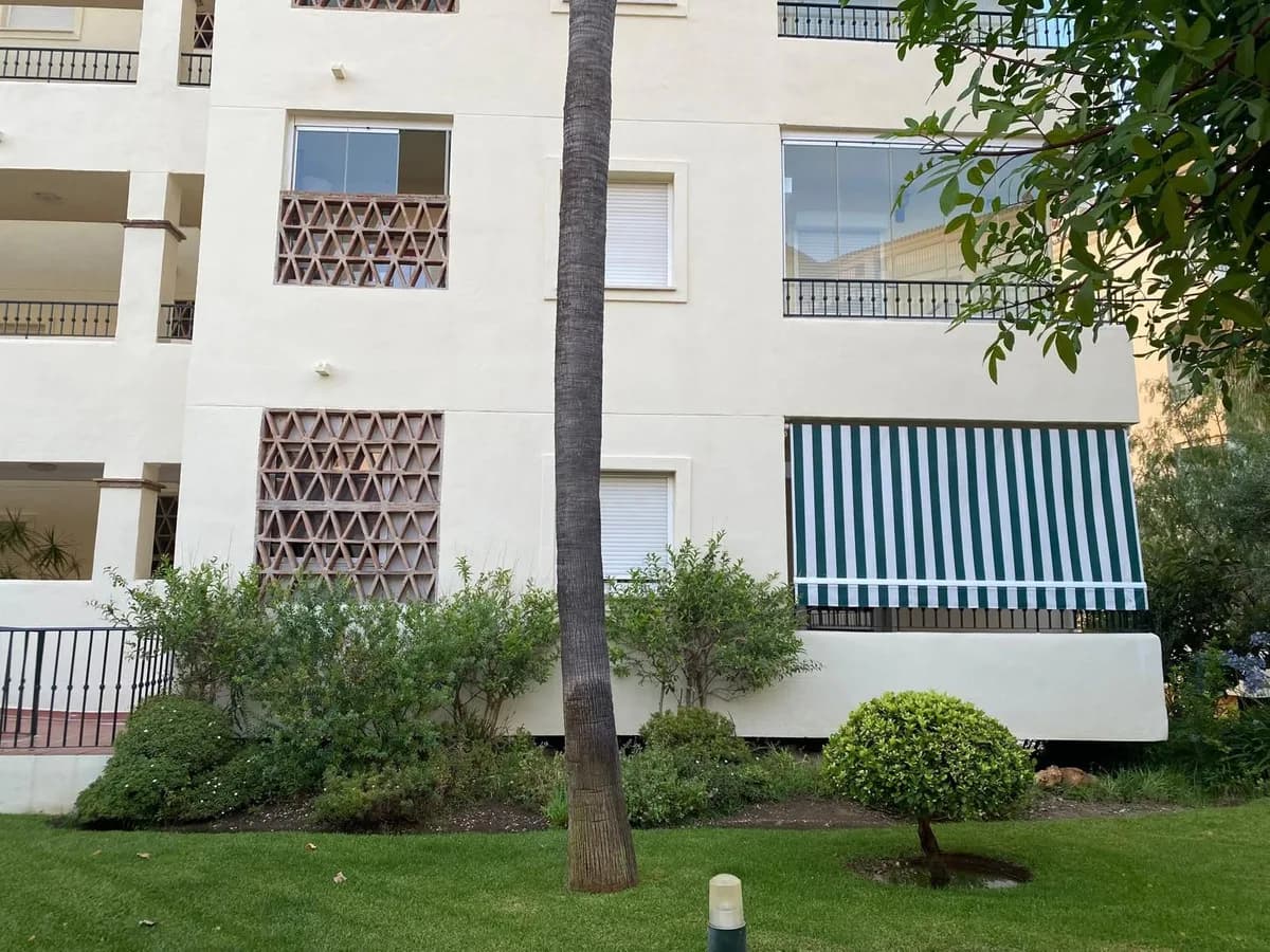 3 Bedroom Ground Floor Apartment for Sale in La Cala Hills, Málaga - Image 8