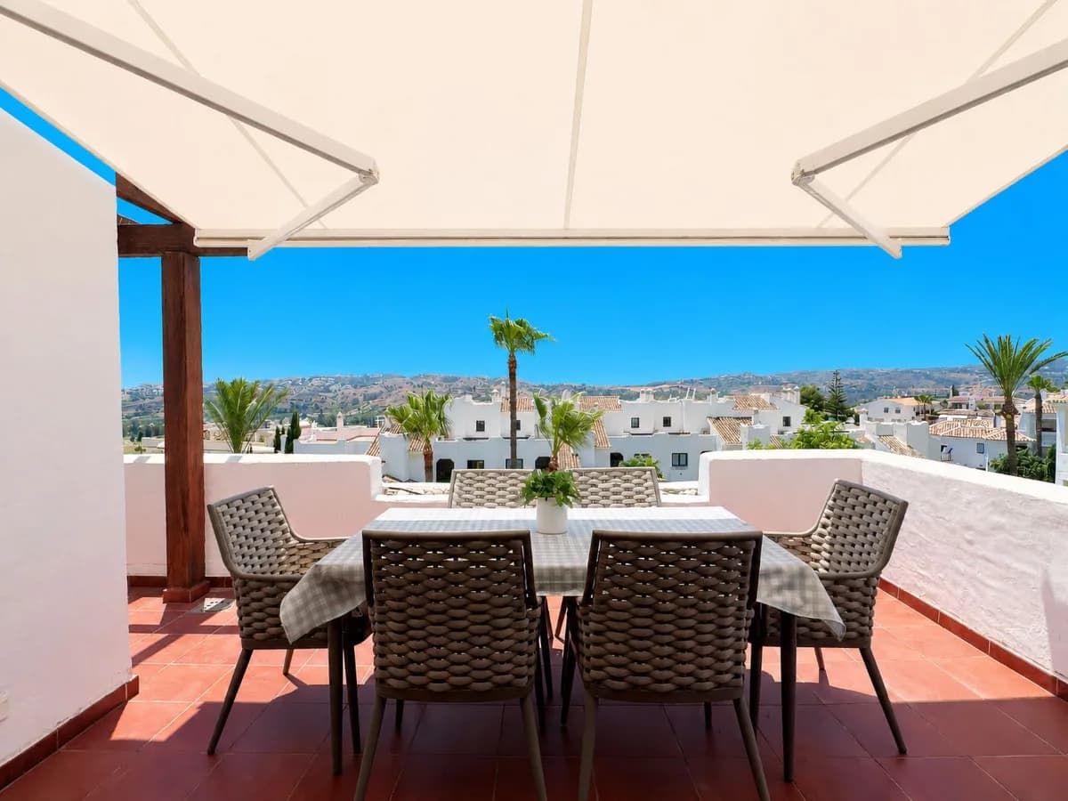 4 Bedroom Penthouse Duplex for Sale in Mijas Golf, Málaga - Image 2
