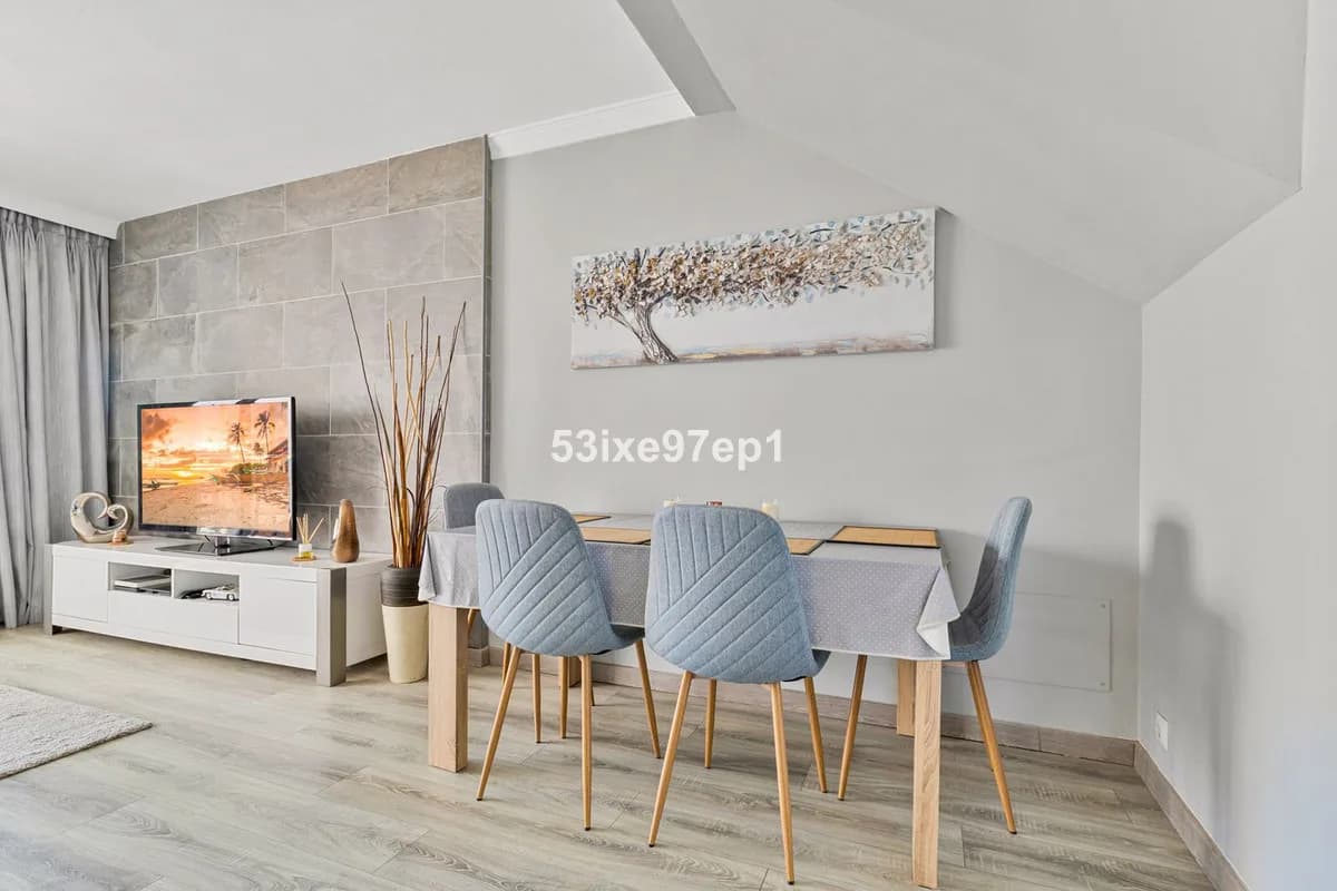 2 Bedroom Townhouse for Sale in Fuengirola, Málaga - Image 5