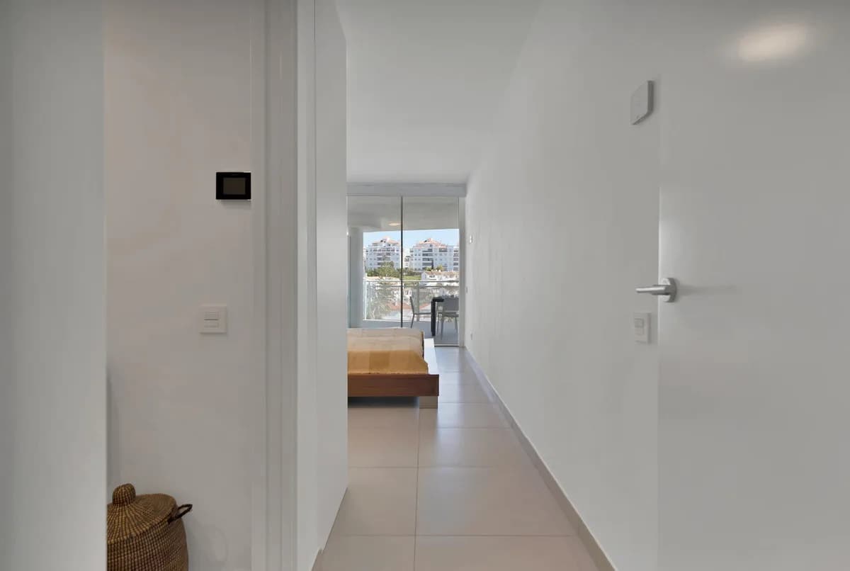 2 Bedroom Ground Floor Apartment for Sale in Benalmadena, Málaga - Image 9