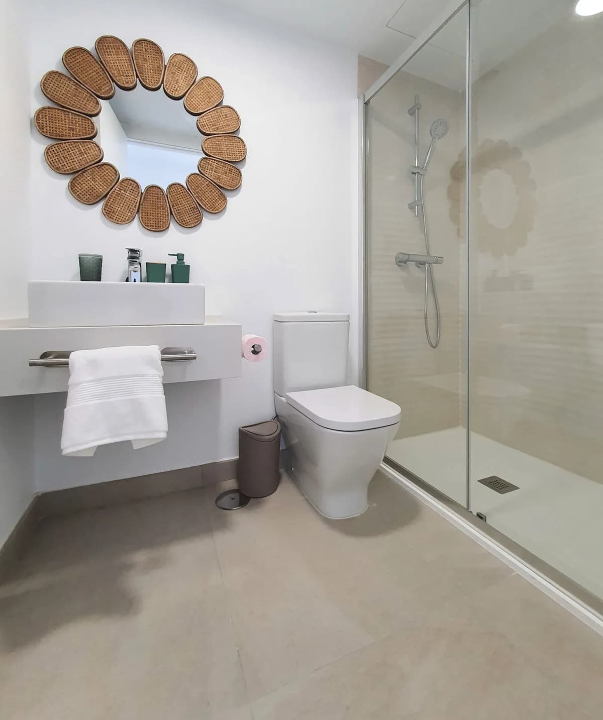 2 Bedroom Penthouse Duplex for Sale in Estepona, Málaga - Image 8