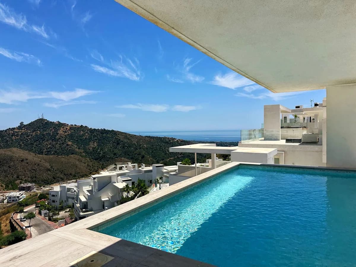 3 Bedroom Penthouse Duplex for Sale in Ojén, Málaga
