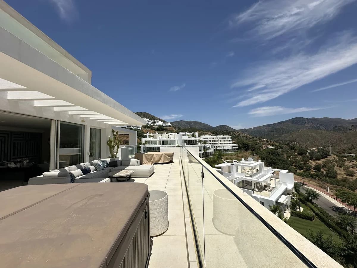 3 Bedroom Penthouse Duplex for Sale in Ojén, Málaga - Image 6