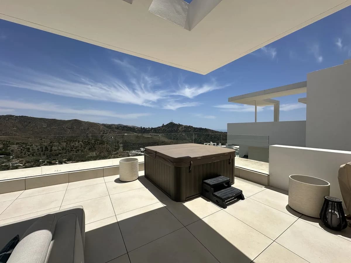 3 Bedroom Penthouse Duplex for Sale in Ojén, Málaga - Image 7