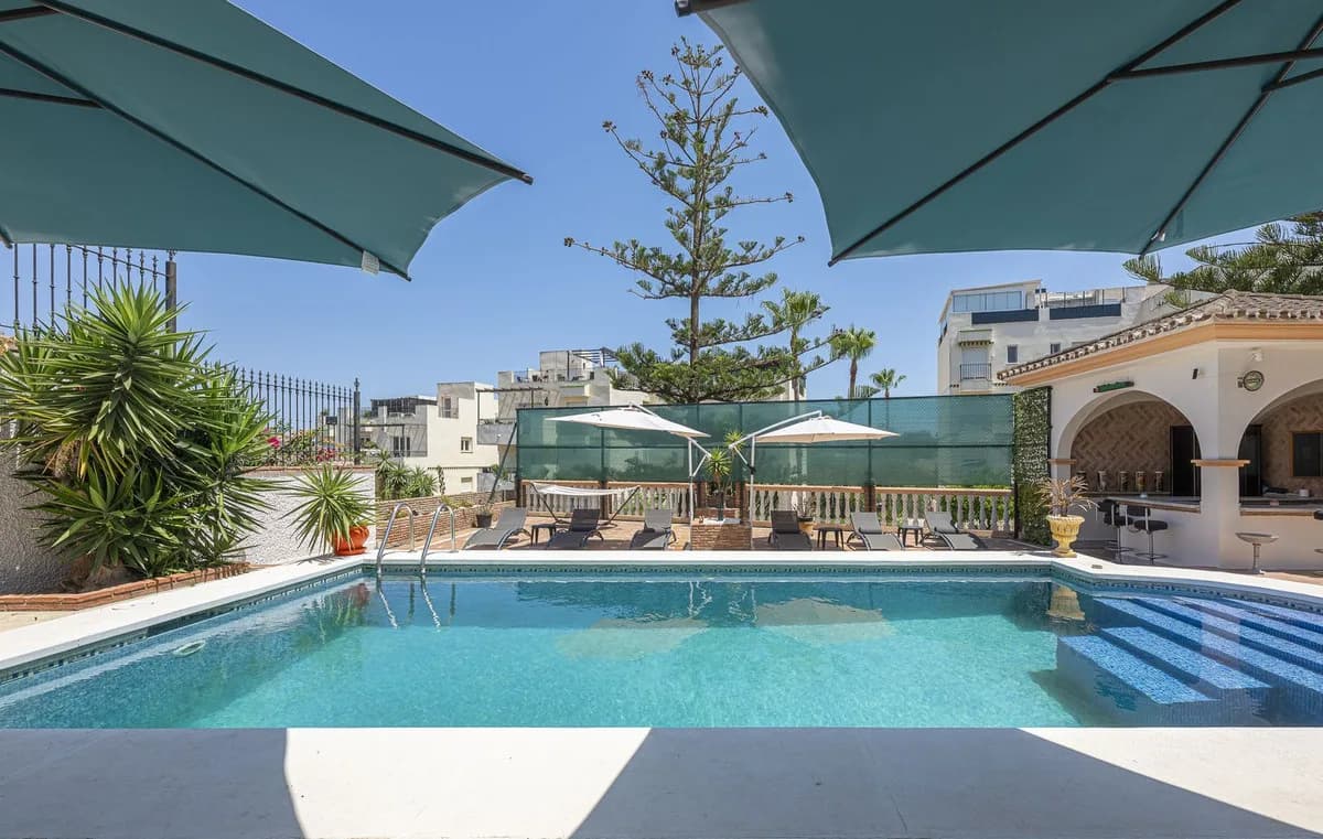 5 Bedroom Detached Villa for Sale in Mijas, Málaga - Image 2