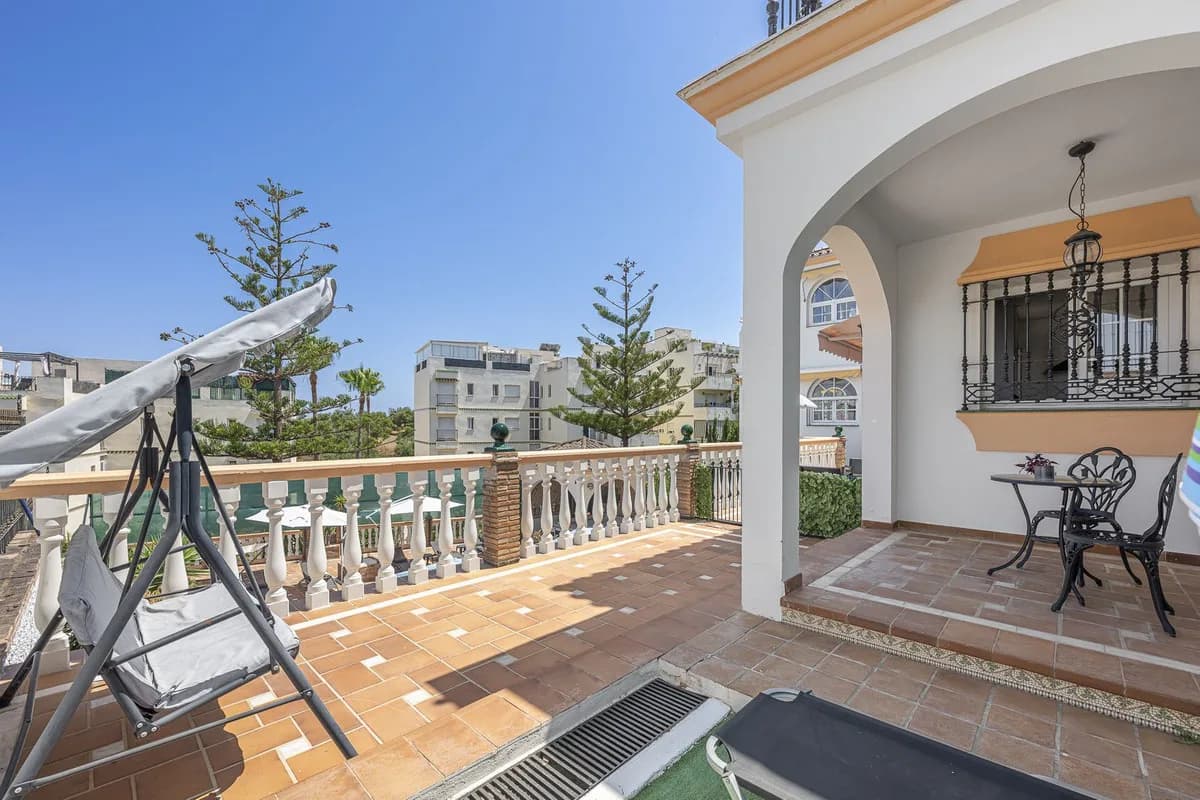 5 Bedroom Detached Villa for Sale in Mijas, Málaga - Image 7