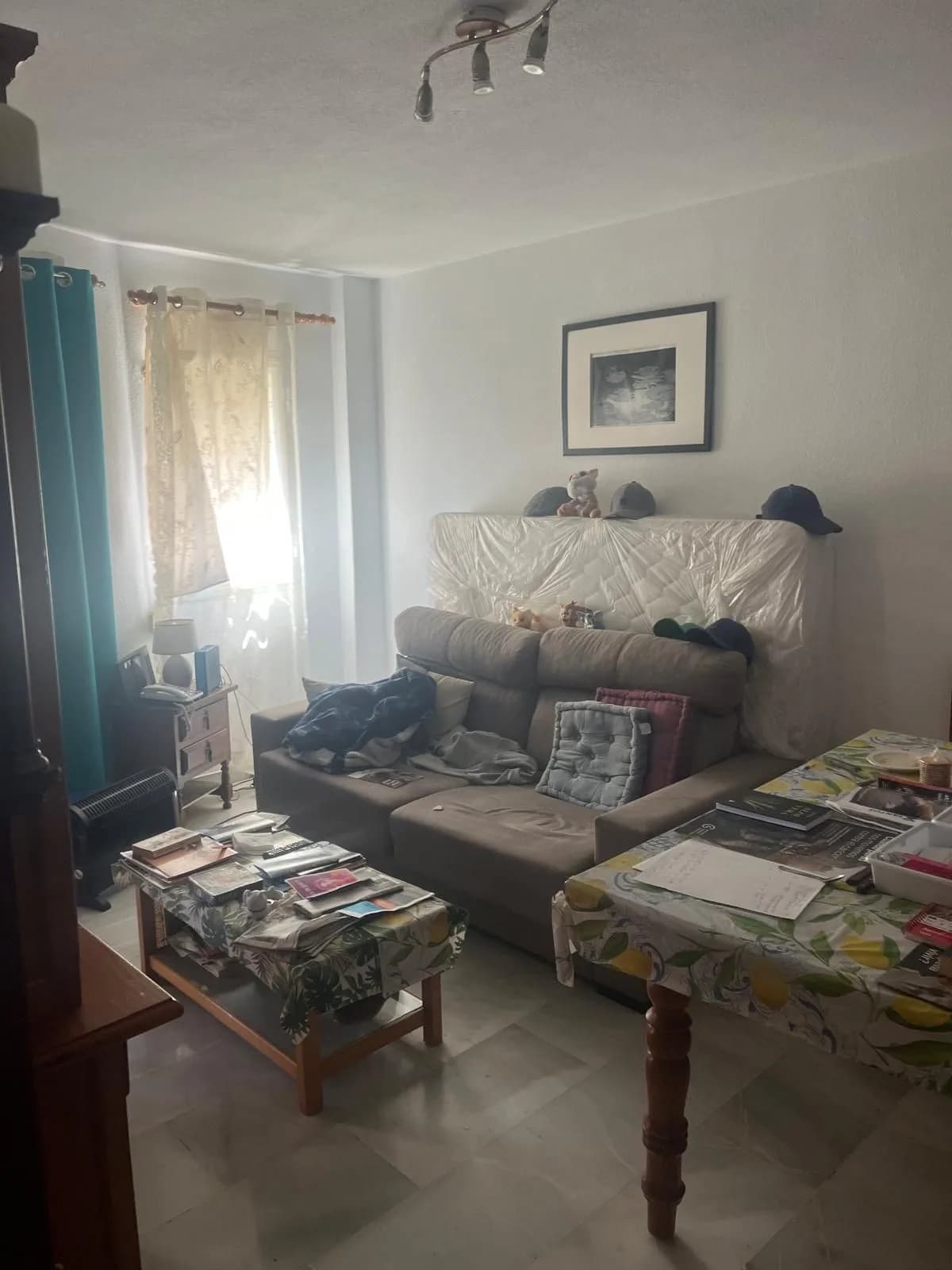 1 Bedroom Middle Floor Apartment for Sale in Arroyo de la Miel, Málaga - Image 4