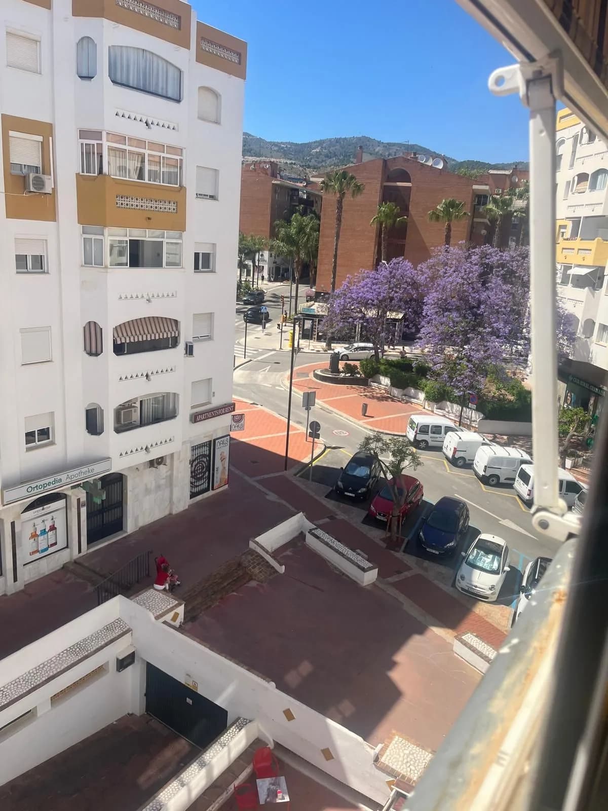 1 Bedroom Middle Floor Apartment for Sale in Arroyo de la Miel, Málaga - Image 8
