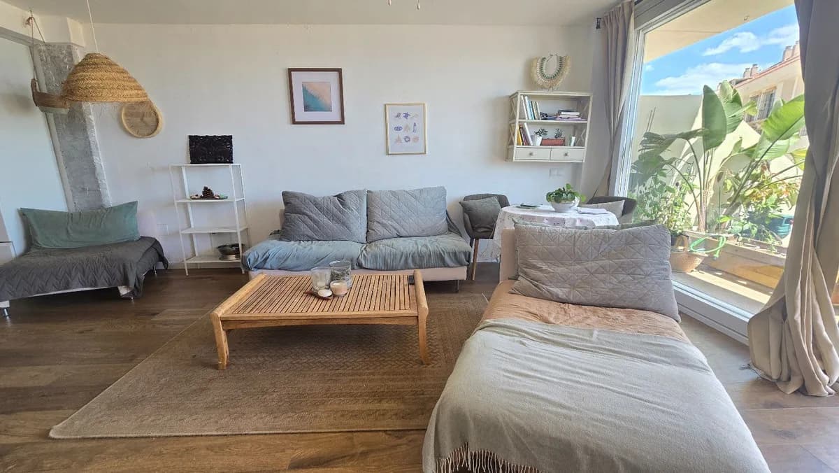 3 Bedroom Townhouse for Sale in Torrequebrada, Málaga - Image 2
