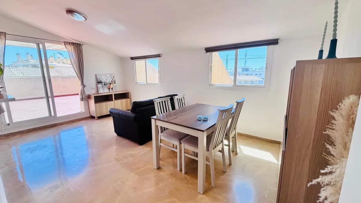 2 Bedroom Penthouse for Sale in Manilva, Málaga - Image 5