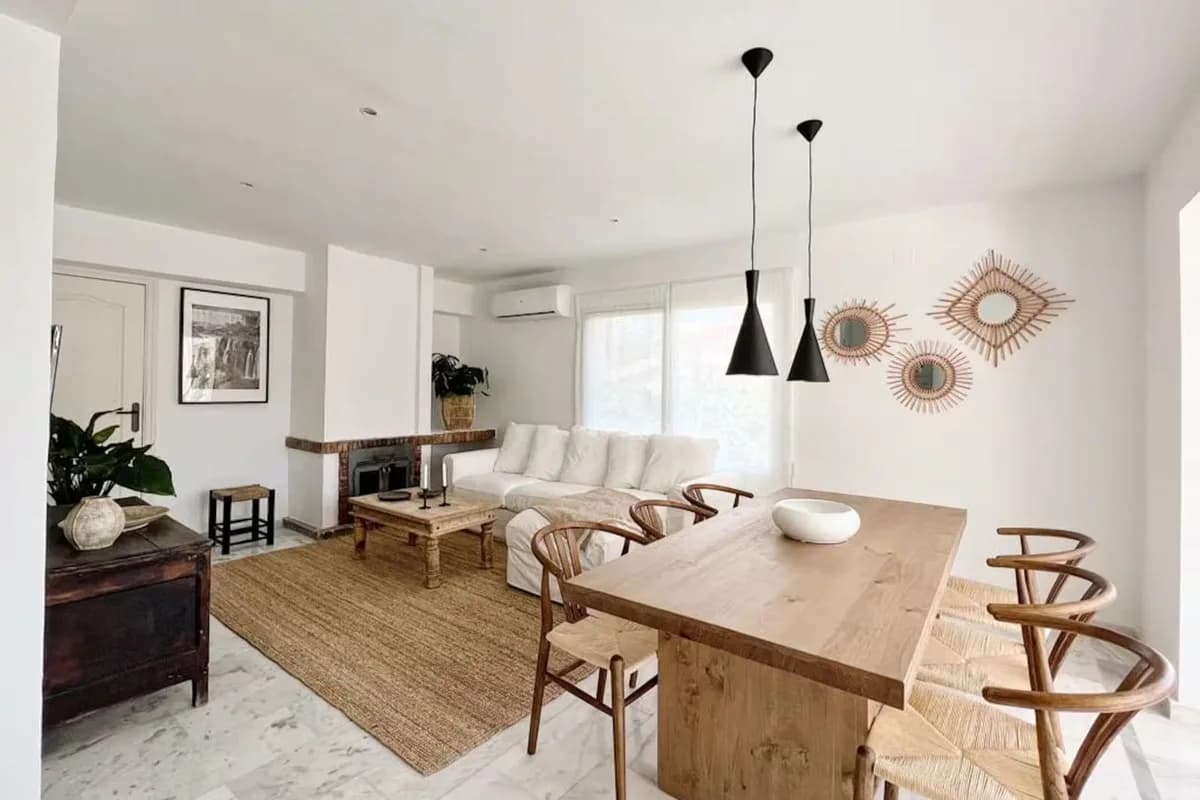 4 Bedroom Detached Villa for Sale in La Campana, Málaga - Image 9