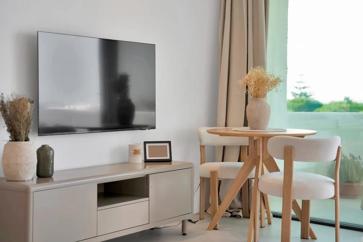 Ground Floor Studio for Sale in Marbella, Málaga - Image 8