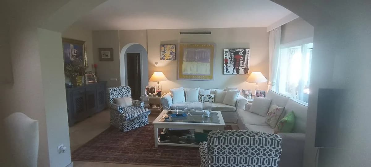 3 Bedroom Ground Floor Apartment for Sale in Costalita, Málaga - Image 6