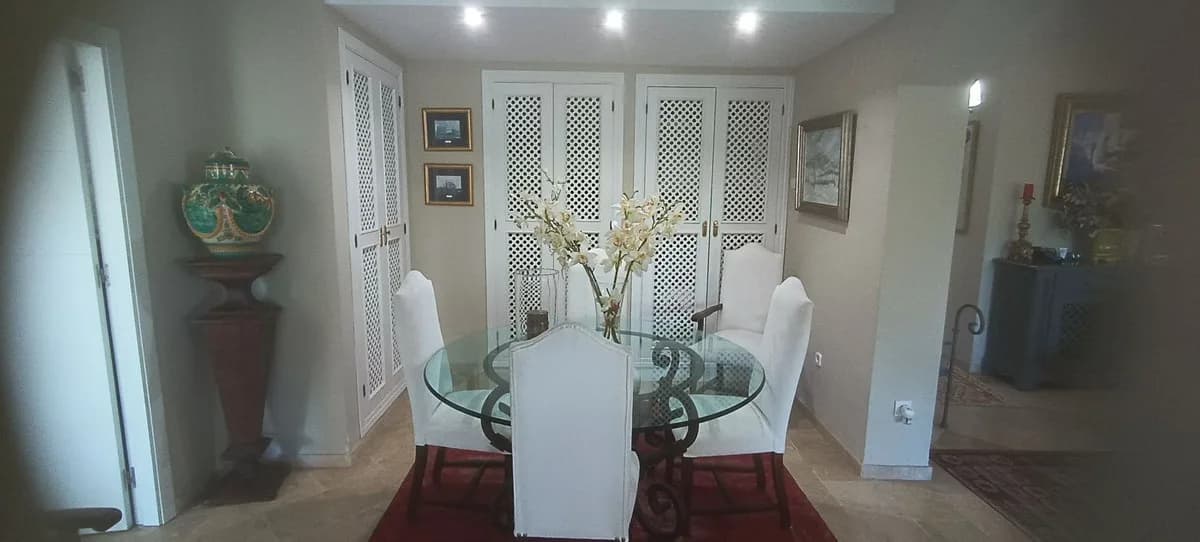 3 Bedroom Ground Floor Apartment for Sale in Costalita, Málaga - Image 7