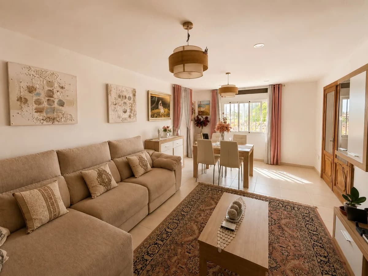 2 Bedroom Detached Villa for Sale in Manilva, Málaga - Image 3