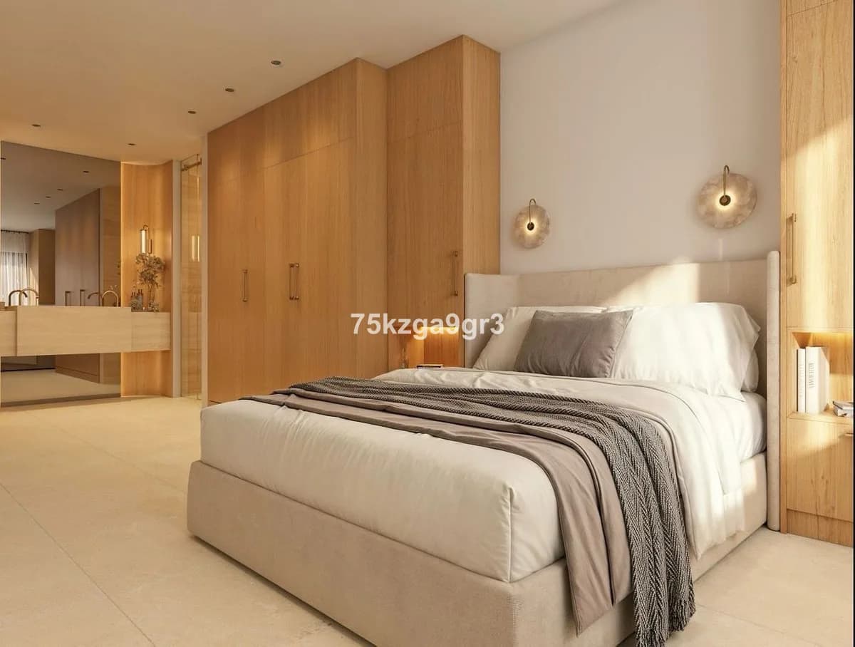 4 Bedroom Detached Villa for Sale in Marbella, Málaga