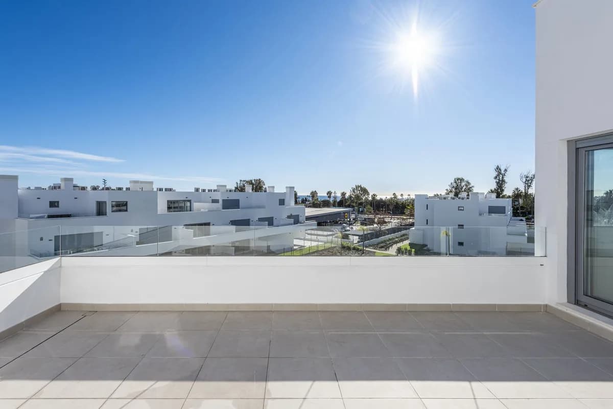 3 Bedroom Penthouse Duplex for Sale in Bel Air, Málaga - Image 6