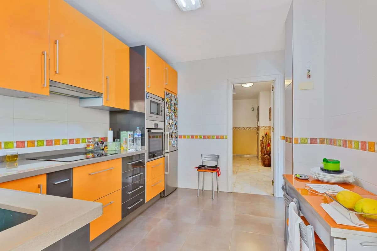4 Bedroom Semi-Detached House for Sale in Mijas, Málaga - Image 4