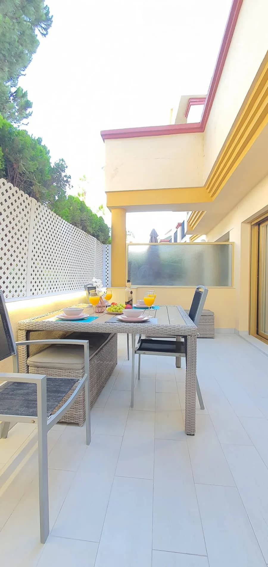 1 Bedroom Ground Floor Apartment for Sale in Elviria, Málaga - Image 5