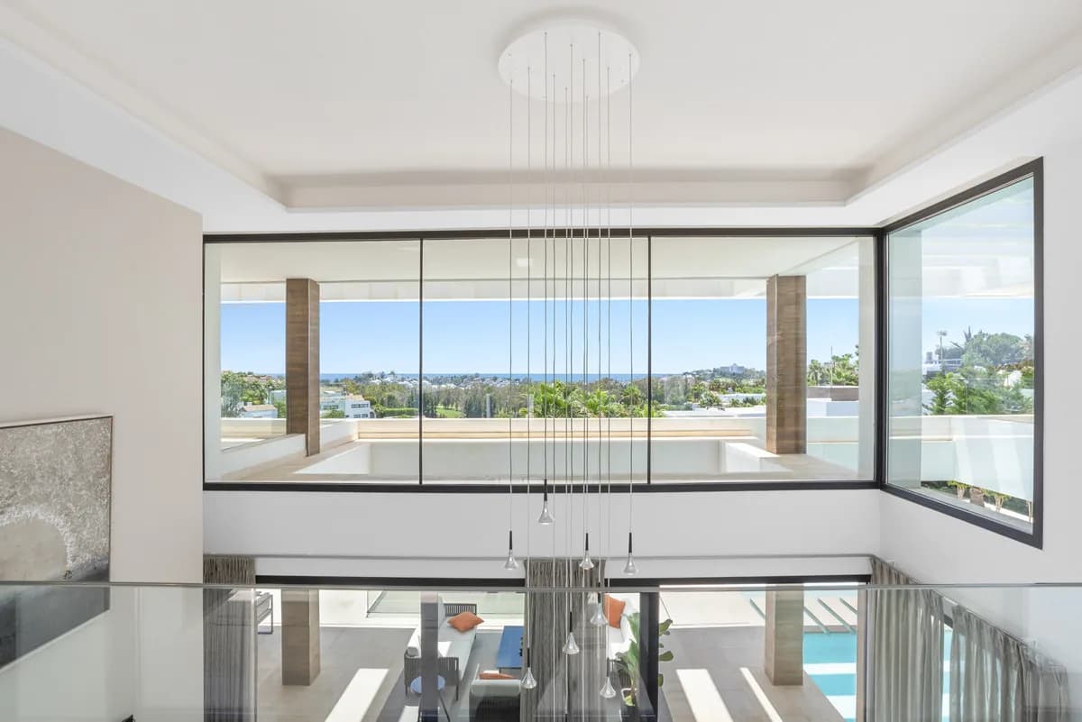 5 Bedroom Detached Villa for Sale in Benahavís, Málaga - Image 8