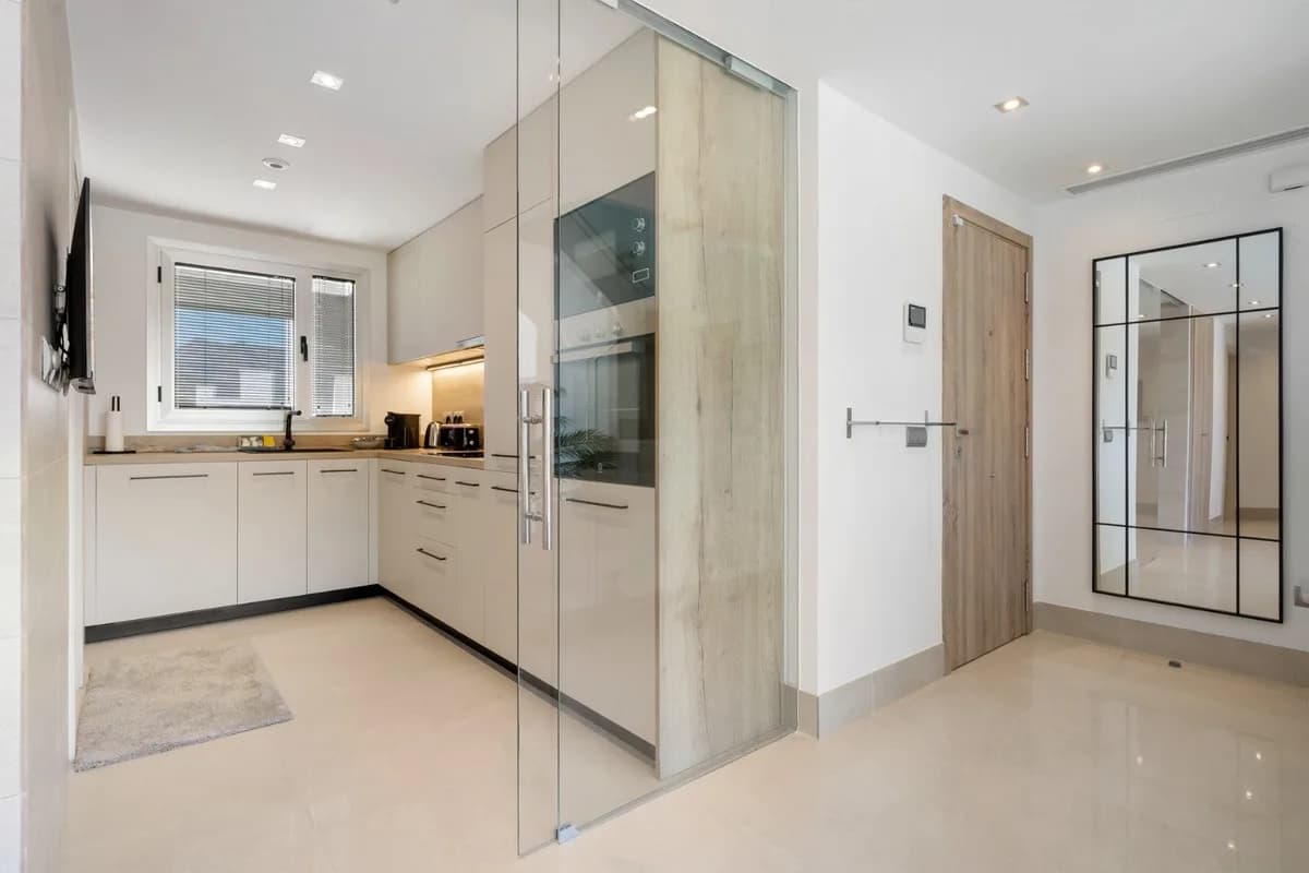 3 Bedroom Penthouse for Sale in La Cala Golf, Málaga - Image 4