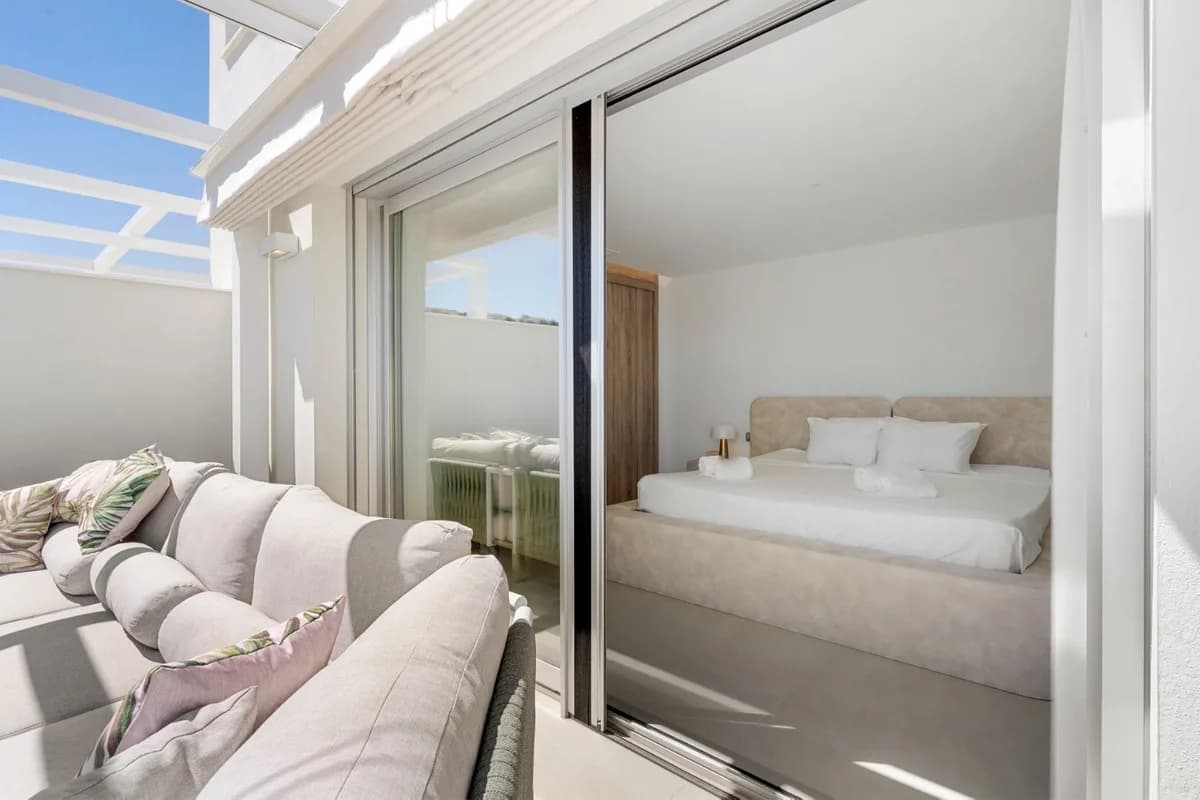 3 Bedroom Penthouse for Sale in La Cala Golf, Málaga - Image 7