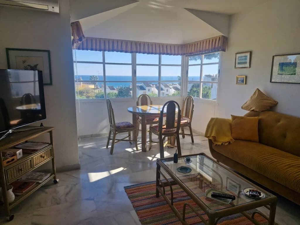 3 Bedroom Penthouse Duplex for Sale in Costabella, Málaga - Image 8