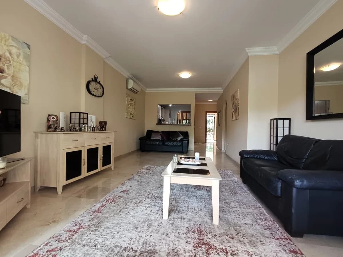 2 Bedroom Ground Floor Apartment for Sale in La Cala Hills, Málaga - Image 7