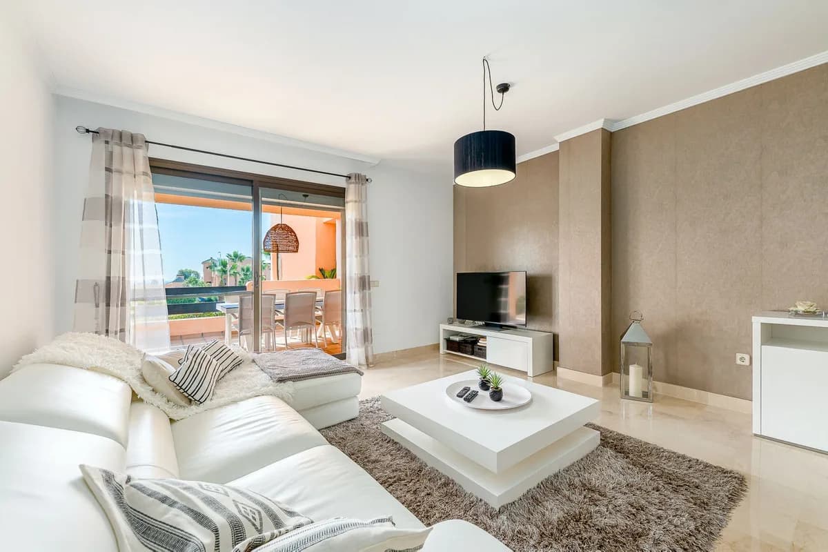 2 Bedroom Ground Floor Apartment for Sale in Doña Julia, Málaga - Image 5