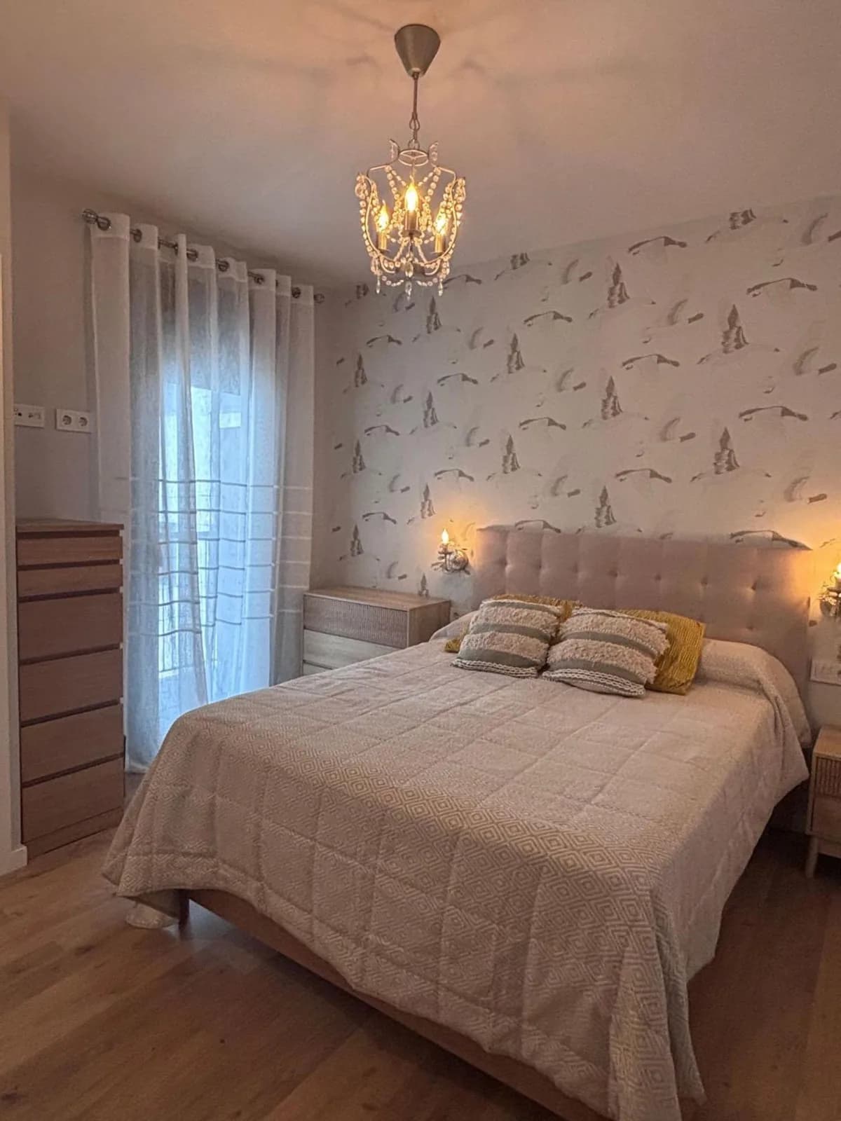 3 Bedroom Ground Floor Apartment for Sale in Las Lagunas, Málaga - Image 6