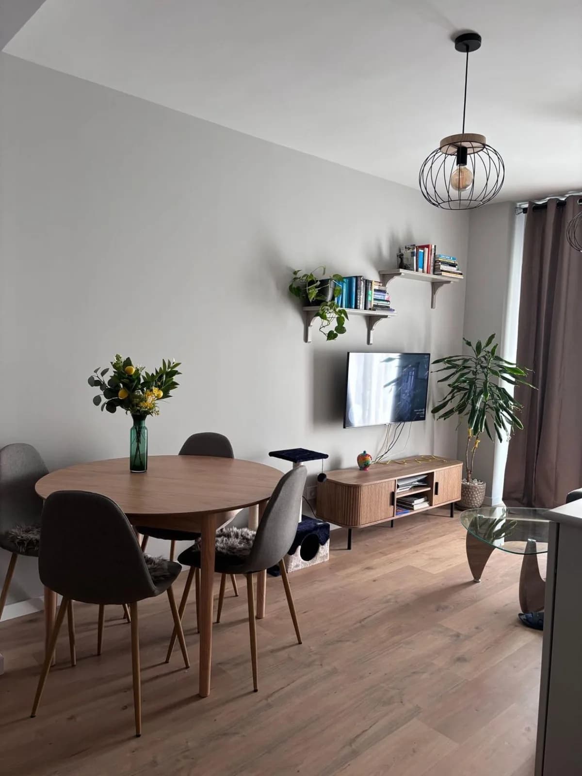 3 Bedroom Ground Floor Apartment for Sale in Las Lagunas, Málaga - Image 7
