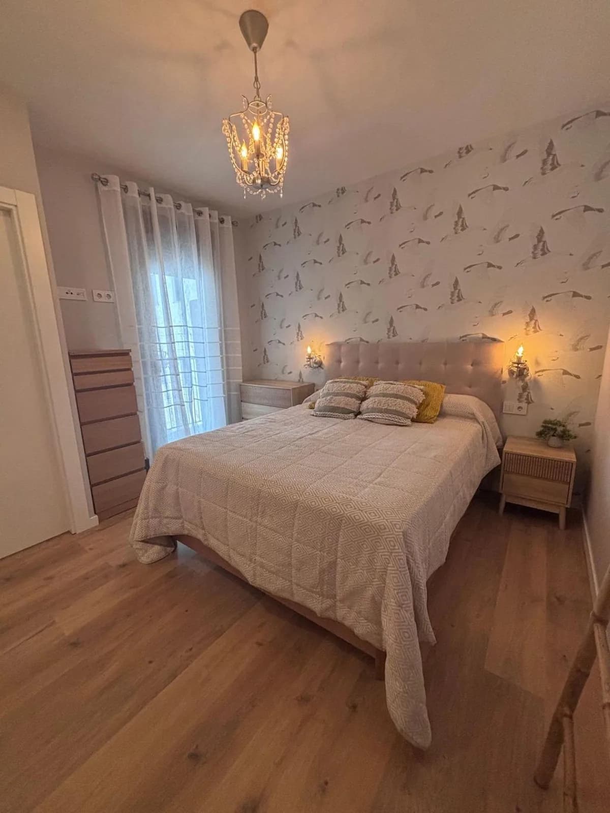 3 Bedroom Ground Floor Apartment for Sale in Las Lagunas, Málaga - Image 8