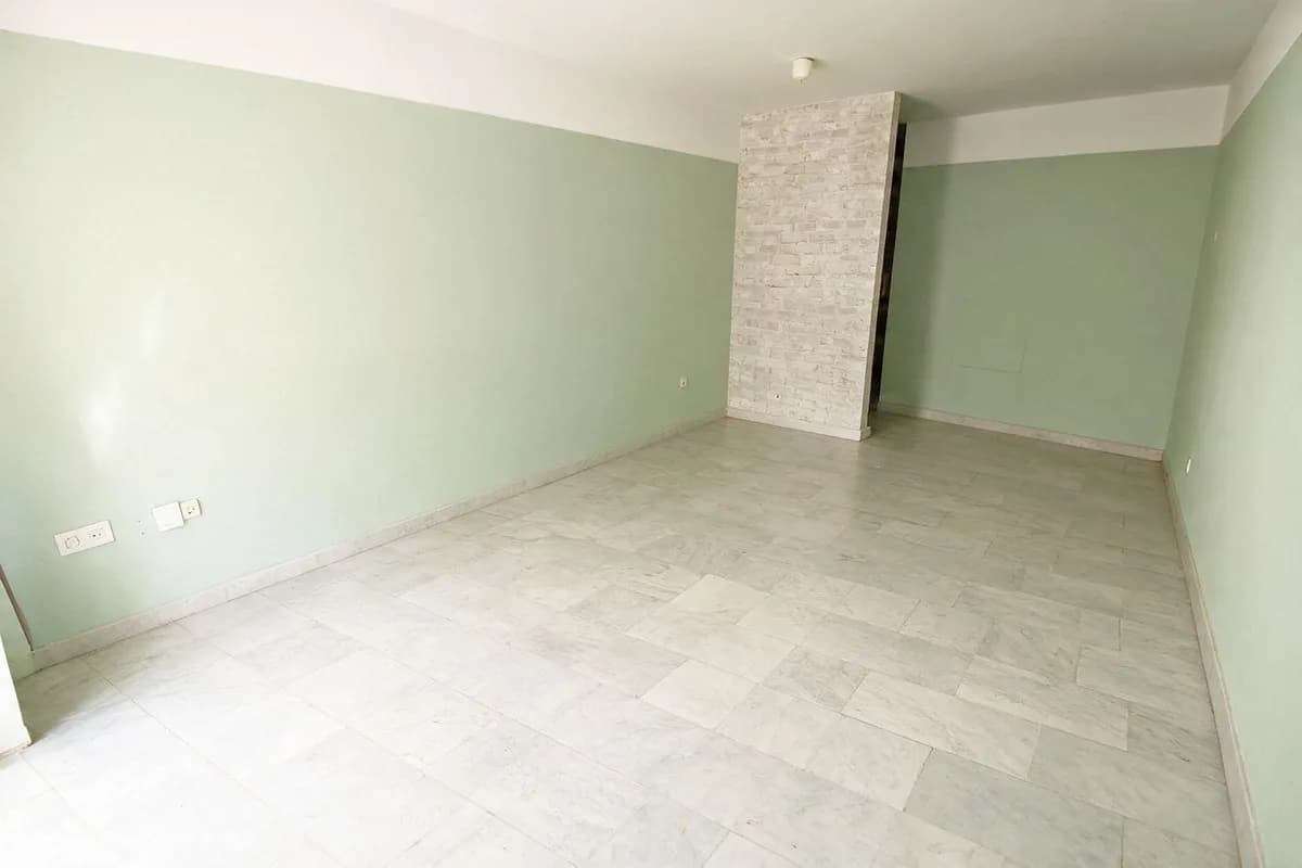 2 Bedroom Ground Floor Apartment for Sale in Las Lagunas, Málaga - Image 5