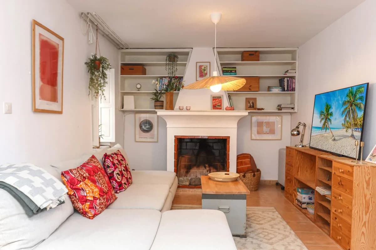 5 Bedroom Townhouse for Sale in Tolox, Málaga - Image 3