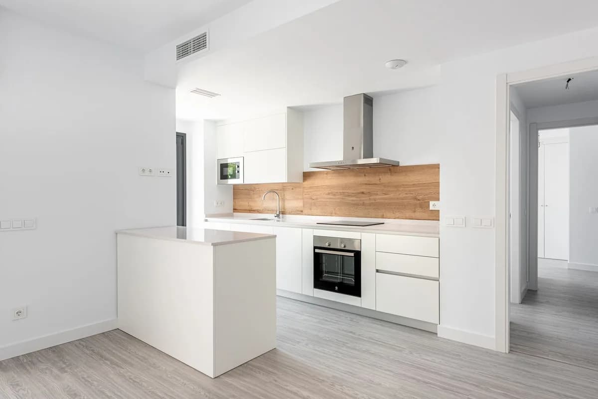 2 Bedroom Ground Floor Apartment for Sale in Estepona, Málaga - Image 7