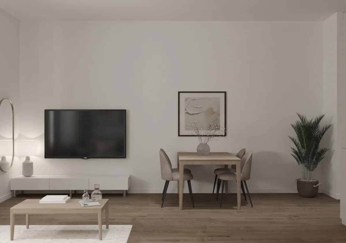 2 Bedroom Middle Floor Apartment for Sale in Benalmadena Costa, Málaga - Image 2