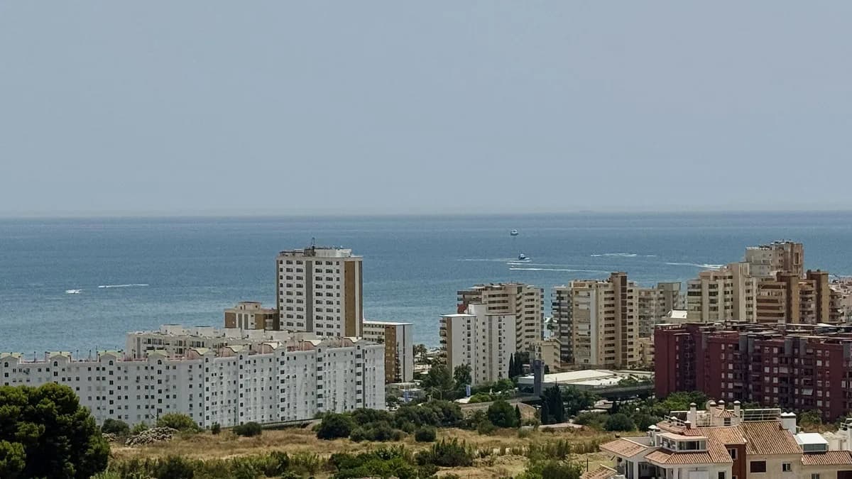 2 Bedroom Penthouse for Sale in Fuengirola, Málaga