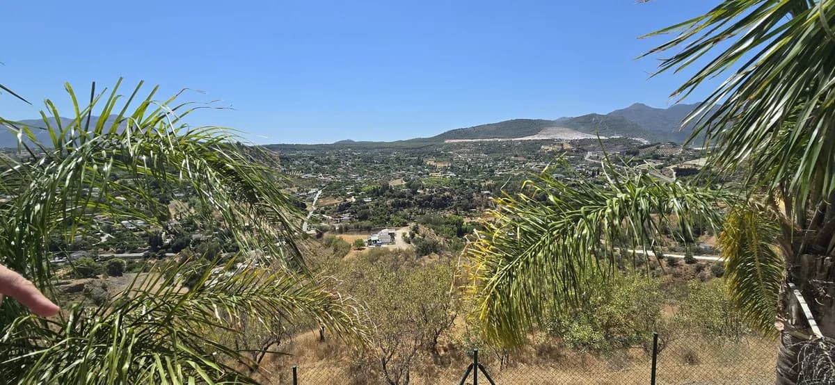 5 Bedroom Finca - Cortijo for Sale in Coín, Málaga - Image 7