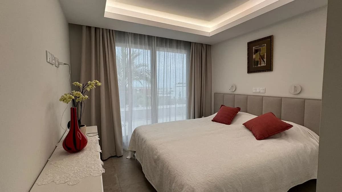 2 Bedroom Penthouse for Sale in Cancelada, Málaga - Image 3