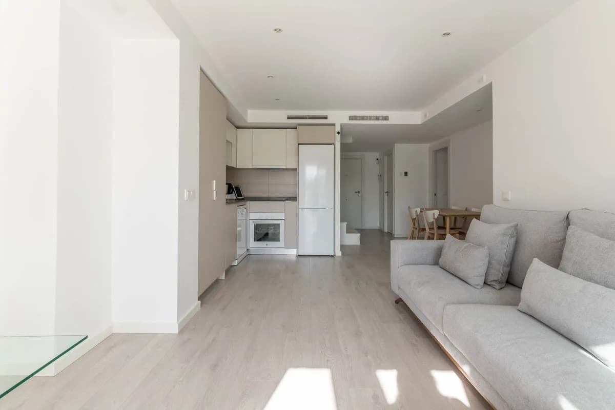 4 Bedroom Penthouse Duplex for Sale in Torreblanca, Málaga - Image 4