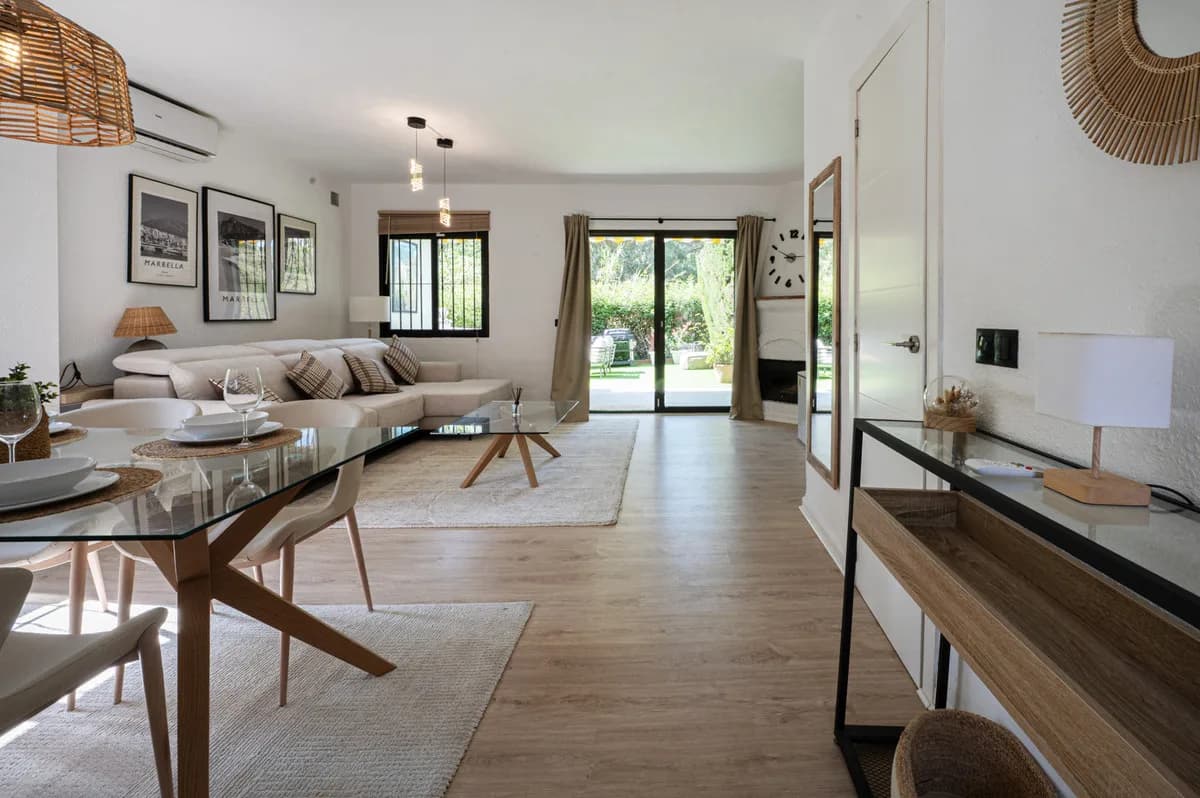 2 Bedroom Townhouse for Sale in Calahonda, Málaga - Image 9