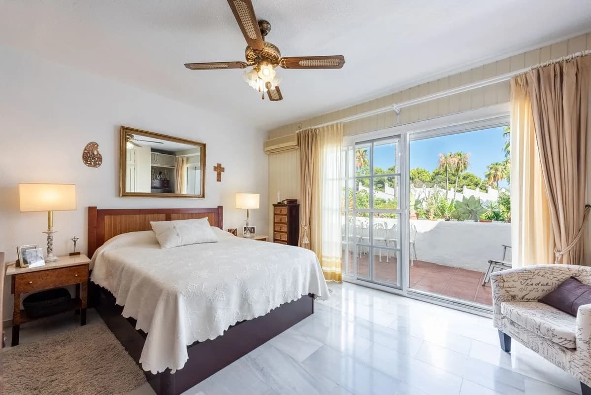 3 Bedroom Townhouse for Sale in Bel Air, Málaga - Image 9