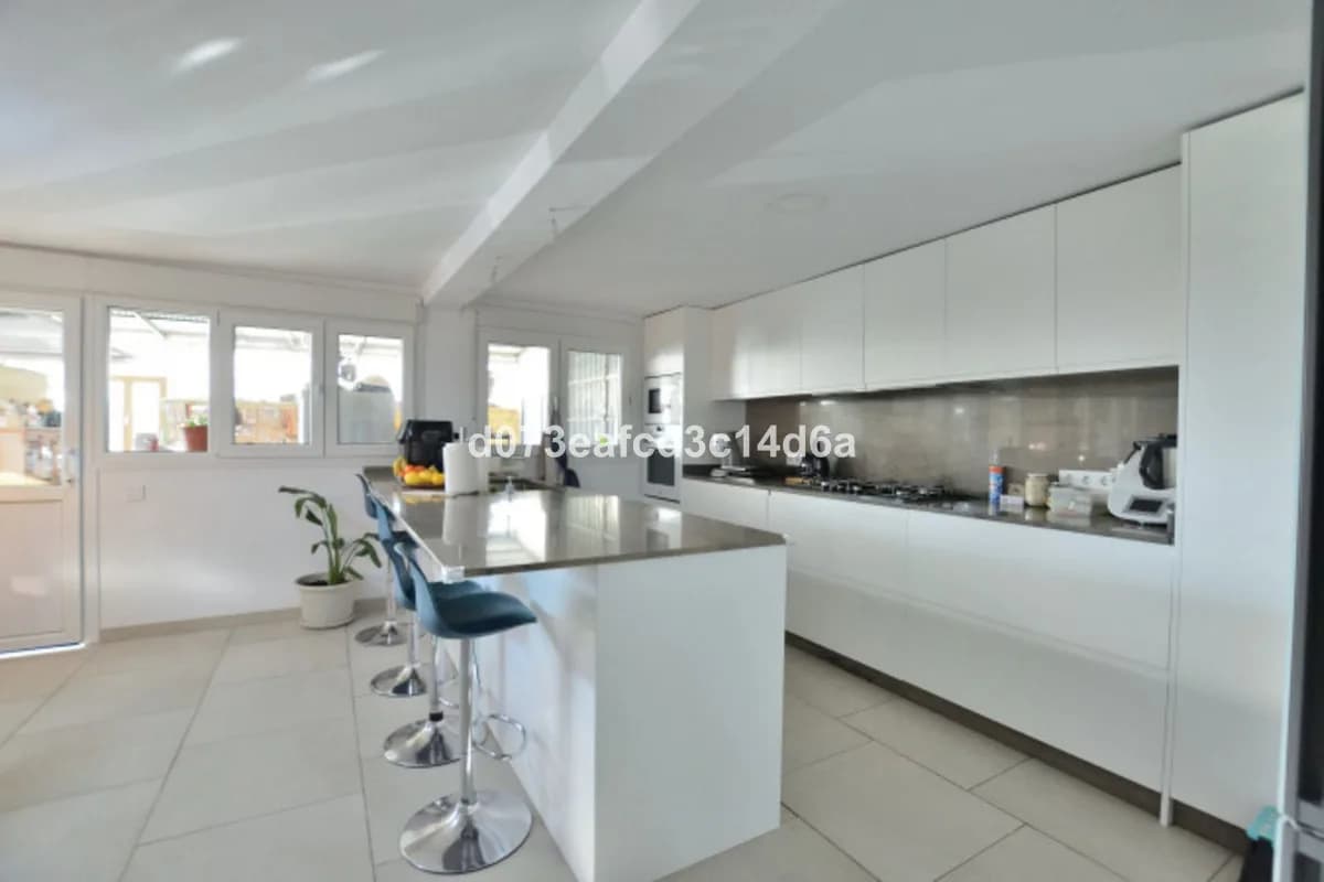 3 Bedroom Finca - Cortijo for Sale in Ronda, Málaga - Image 6